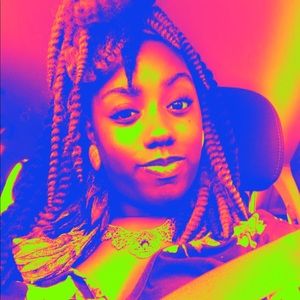 Meet your Posher, Alkia